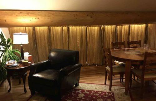 Turnagain View Lodge and Wedding Venue - Photo 18