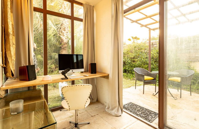 Caesarea Sea-Side Retreat by Sea N' Rent - Foto 33