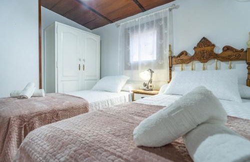 Cubo's Casa Rural Cortijillo Las Barrancas Family - Photo 41