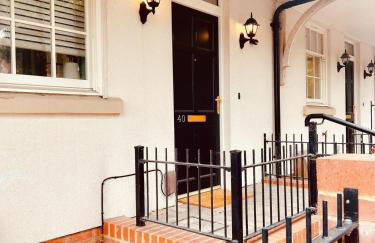 Stylish 3BD Townhouse in Central Winchester - Foto 29