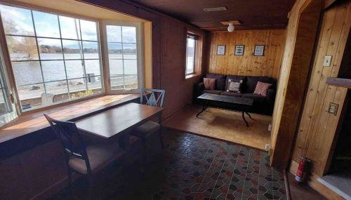 Riverside Cabin with Private Fishing Access! - Foto 5