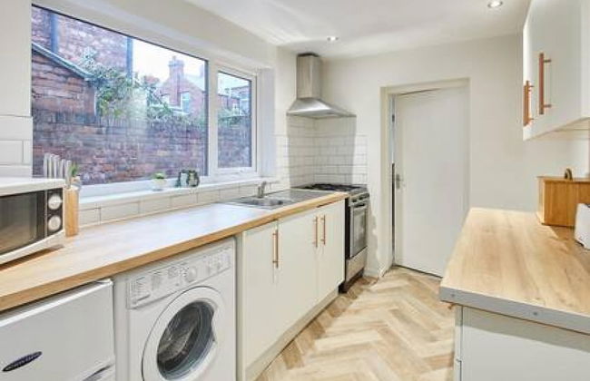 Host Stay Charlotte Street - Foto 8