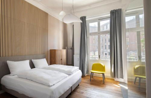 Park Lane Central Apartments - Photo 2