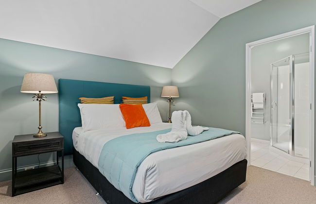 LAKE FRONT 3-BEDROOM APARTMENT WITH LAKE ACCESS - Foto 7