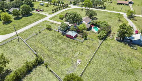 3BD Farmhouse Country Living - Pool Patio Firepit - Foto 2