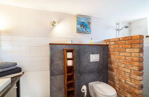 Loftwohnung in einer preisgekrönten Denkmalhofreite - Foto 6