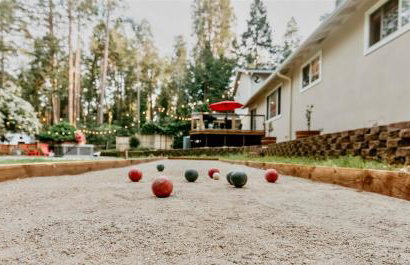 Spacious Cozy and Renovated Mountain Retreat - Foto 47