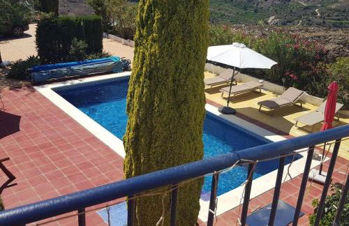 Villa Torre mit Pool und Bergpanorama - Foto 8