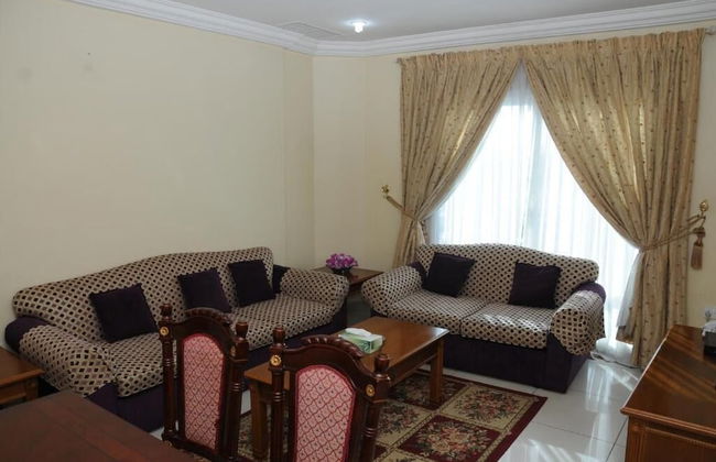 Arinza Tower Quality Apartments - Photo 35