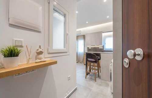 Newly Renovated Escape/Psychiko - Photo 6