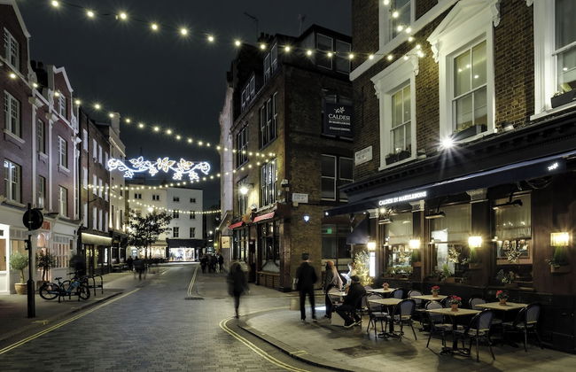 Luxury 2 Bed Apartment in Central London - Photo 63