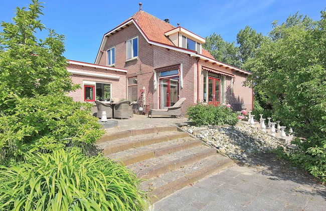 Characteristic Country House With Wellness - Foto 34