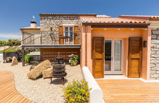 Tenuta Petra Bianca - Foto 1