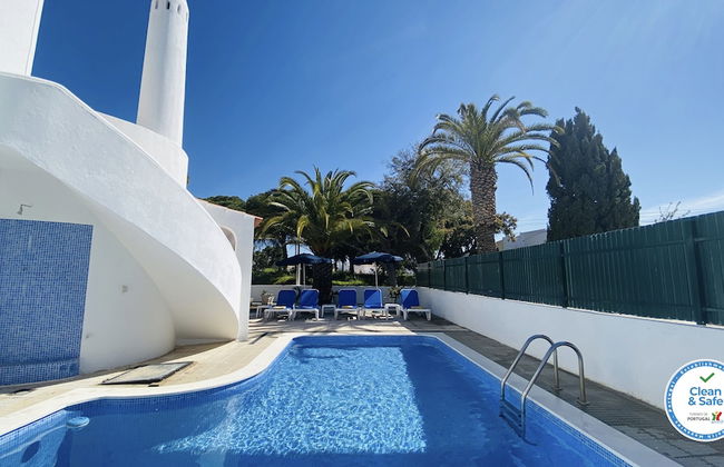 Azinheira CIP - Photo 1