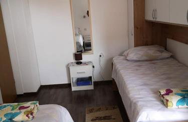 Ana Marija - Foto 48