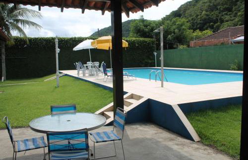 O Melhor Chalé da Praia do Guaiúba, com Churrasqueira e Piscina Gigante - Foto 1