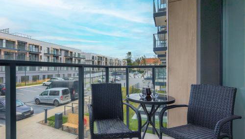 Apartment Starowiejska with Balcony & Parking next to Gdańsk Arena Stadium by Noclegi Renters - Foto 3