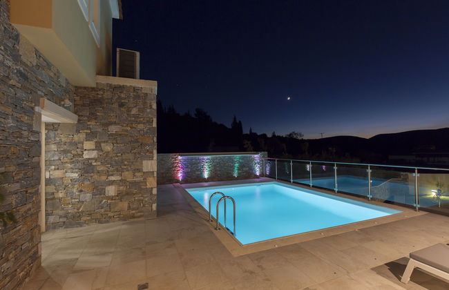 Virginia Luxury Villas - Photo 12