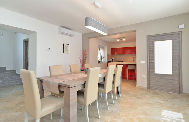 House 1384 - Photo 32