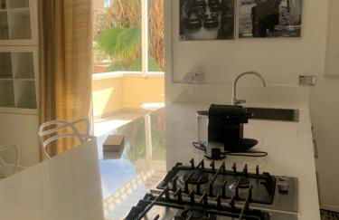 Rome, Beautiful Apartment in a Vintage Building - Foto 9