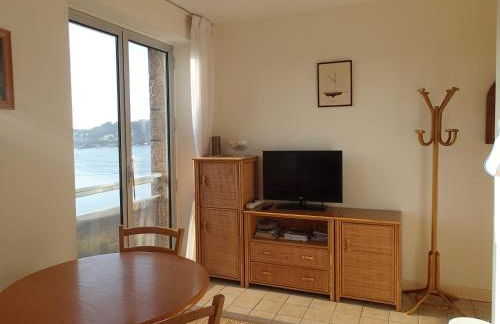 Studio les pieds dans l'eau au port de Ploumanac'h - Foto 7