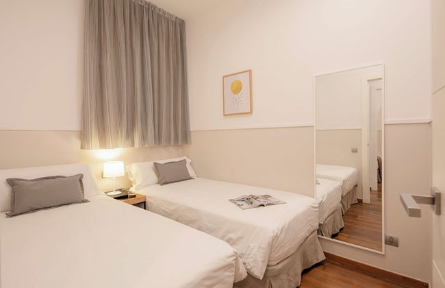 Aspasios Market Balconies - Photo 6