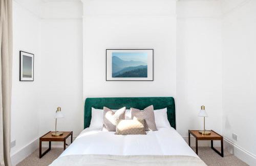 Homely Hamilton Hideaway- Free Private Parking - Photo 11