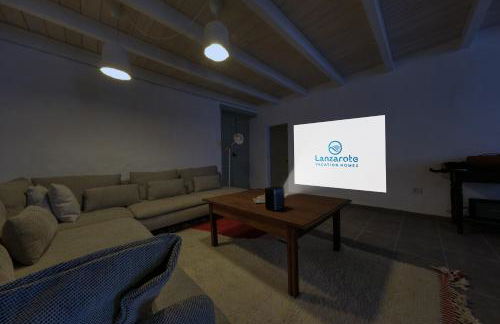 Casa Amaris - Award-Winning Canarian House By Lanzarote Vacation Homes - Foto 5