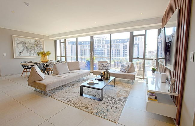 Azalia Apartments - Photo 1