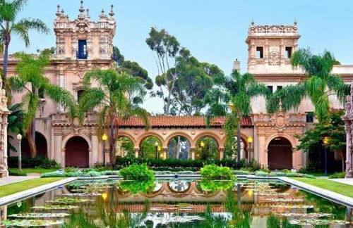 Luxury NEW Residence with Private Rooftop, Downtown in minutes - Foto 43