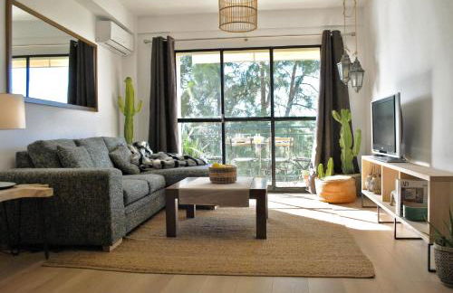 THE BOHO-CHIC OASIS, lovely city center apartment - Photo 1