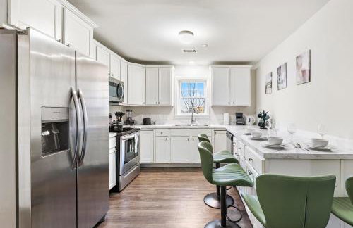 Urban Haven XL - NYC & Newark with free parking - Photo 10