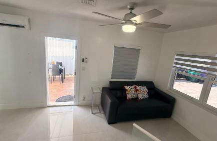 Comfortable modern apartment- central location. - Foto 10