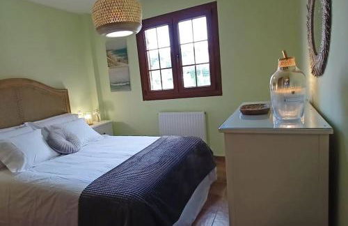 Alojamiento entero G&G con piscina - Foto 23