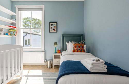 New! Cosy 2BR Victorian Flat, Mins to Tube - Foto 10