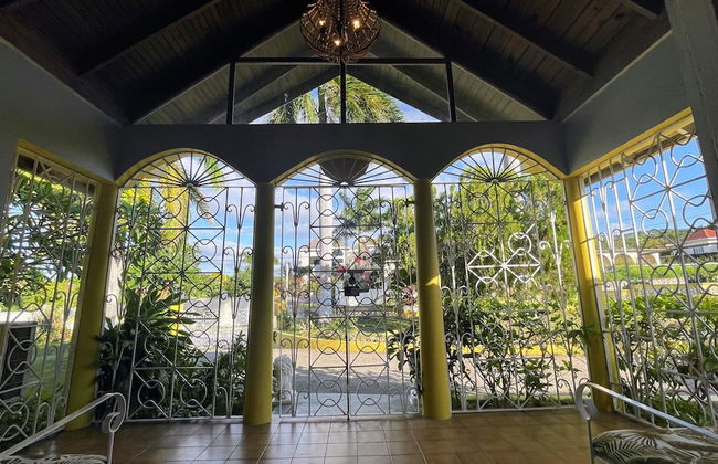 Yancey Largo Villa Perfect Jamaica Ironshore Getaway w Private Pool and Onsite Staff Services by RedAwning - Photo 62