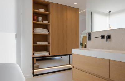 Ultra-Modern 5-Bed Luxury Chalet with Private Pool & Home Cinema 13 Min To Beach - Foto 33