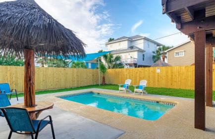 Private Pool, Yard, Deck, by the Nature Preserve! Tipsy Flipper by Avantstay - Photo 54