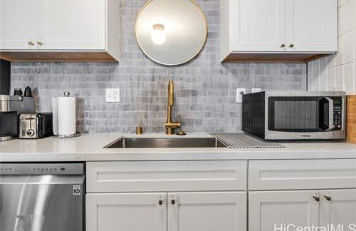 NEW Beachfront Condo - Photo 9