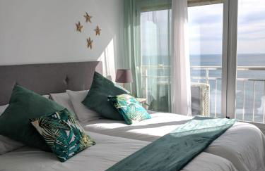 Apartamento con vistas al mar primera linea de playa del Postiguet - Photo 36