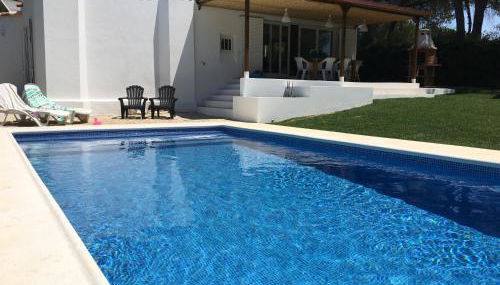 Villa Zen - beautiful private pool-heating option, hot tub, beautiful garden - Photo 3