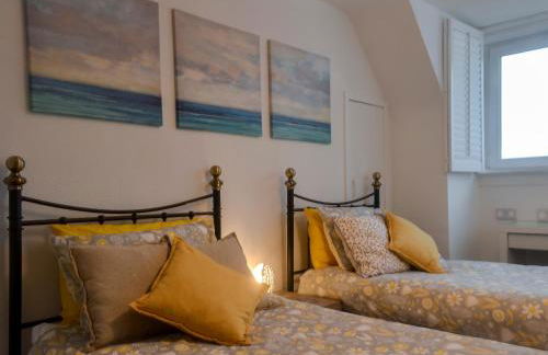 Seaview Cottage - Photo 10