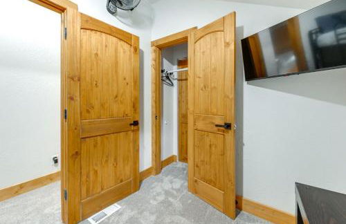 Expansive Flagstaff Family Retreat with Media Room! - Foto 34