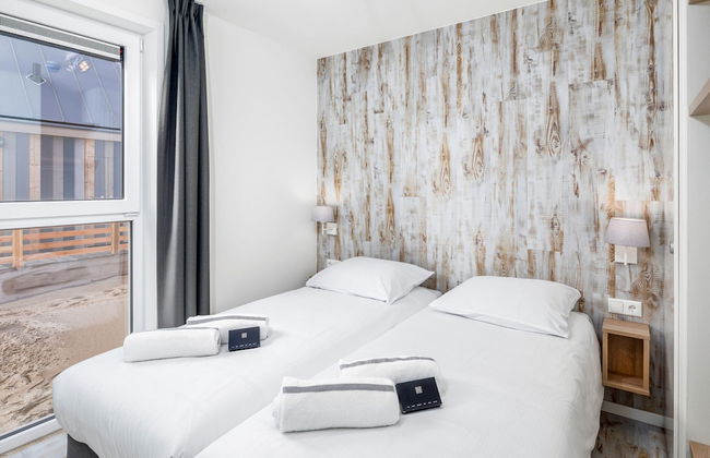 Villa Near Nieuwvliet Bad Beach - Photo 2