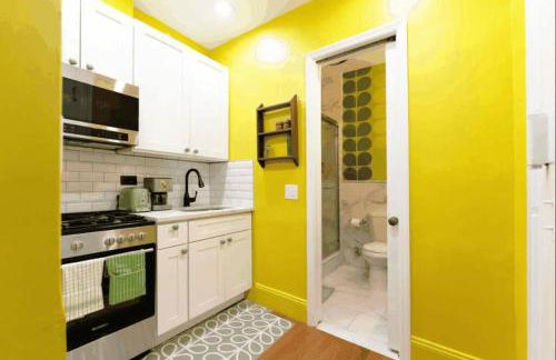 The Green Room: 70s Groove Themed Studio - Foto 24