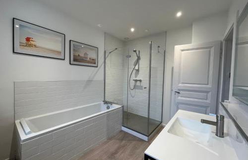 Villa Avril & spa 15 pers- location Villa de Prestige 2 Piscines intérieur et extérieur et sauna - Foto 42