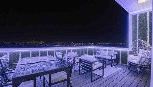 Luxury four-story Home, Rooftop Deck with views, PingPong! Sleeps 12! - Foto 4