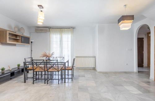 Chalet con piscina a 10 minutos de Granada - Foto 6