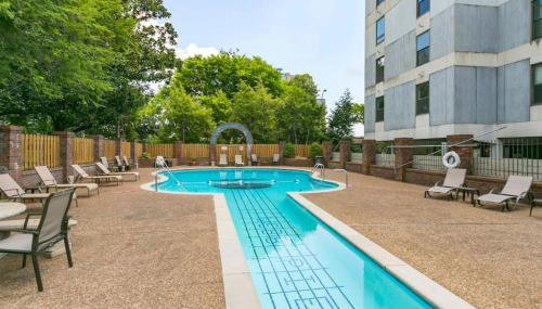 Music City Holiday, on Music Row, has POOL & Free Parking - Foto 4