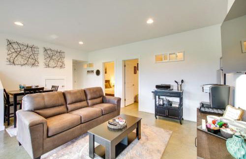 Chic and Modern Snohomish Hideaway on a Working Farm - Foto 16